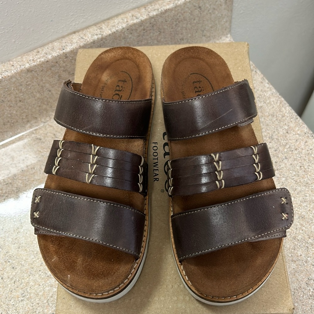 Taos size 6-6.5